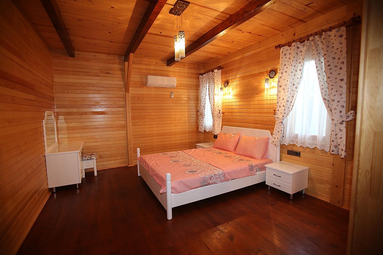 Nerissa Hotel Cirali Bagian luar foto