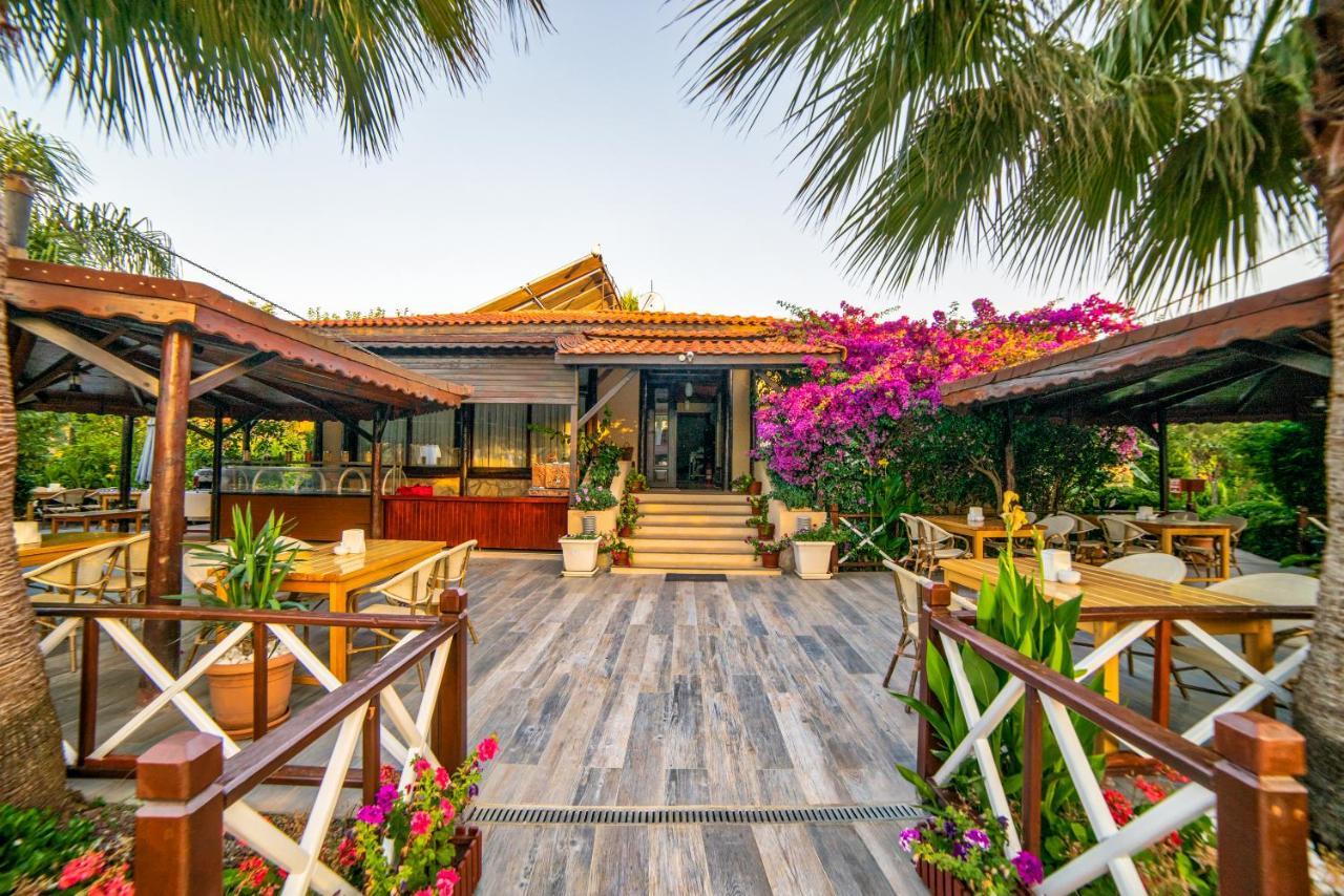 Nerissa Hotel Cirali Bagian luar foto