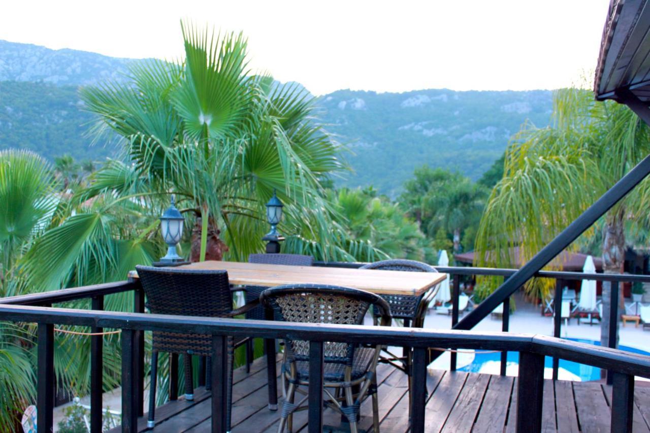 Nerissa Hotel Cirali Bagian luar foto